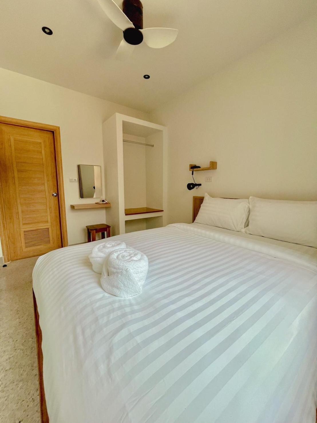 Calamint Residence Hotel 春蓬 外观 照片